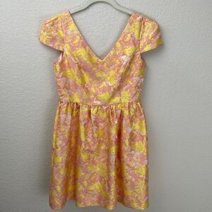 Minuet Floral Preppy Cap Sleeve Dress size Medium